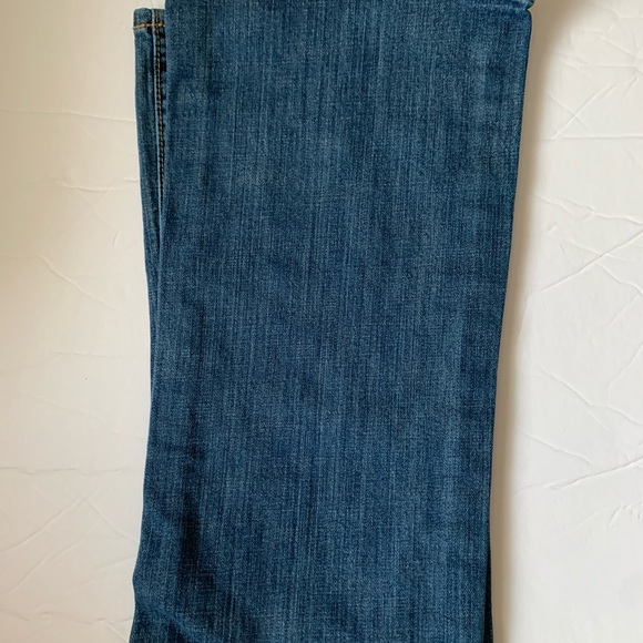 🍉Old Navy Jeans The Sweetheart, Juniors, straight leg, stretch, reg fit, - Picture 5 of 8